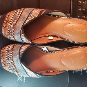 Universal Thread Mules